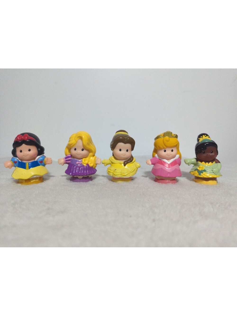 Fisher-Price Little People Disney Princess Figures Set of 5 Belle Tiana Rapunzel
